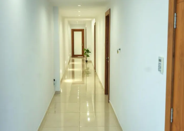 Large 3 Bedroom With Seafront Balcony Ddif1-5 * Sliema